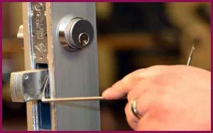 Mahwah NJ Locksmith Store Mahwah, NJ 201-357-0924 - 12-changing-locks